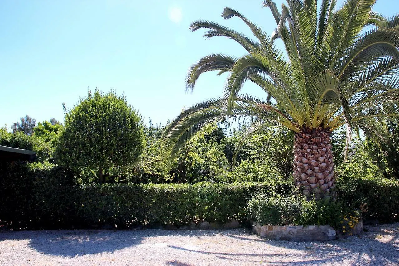 Elbaloves Appartaments Villa Capoliveri