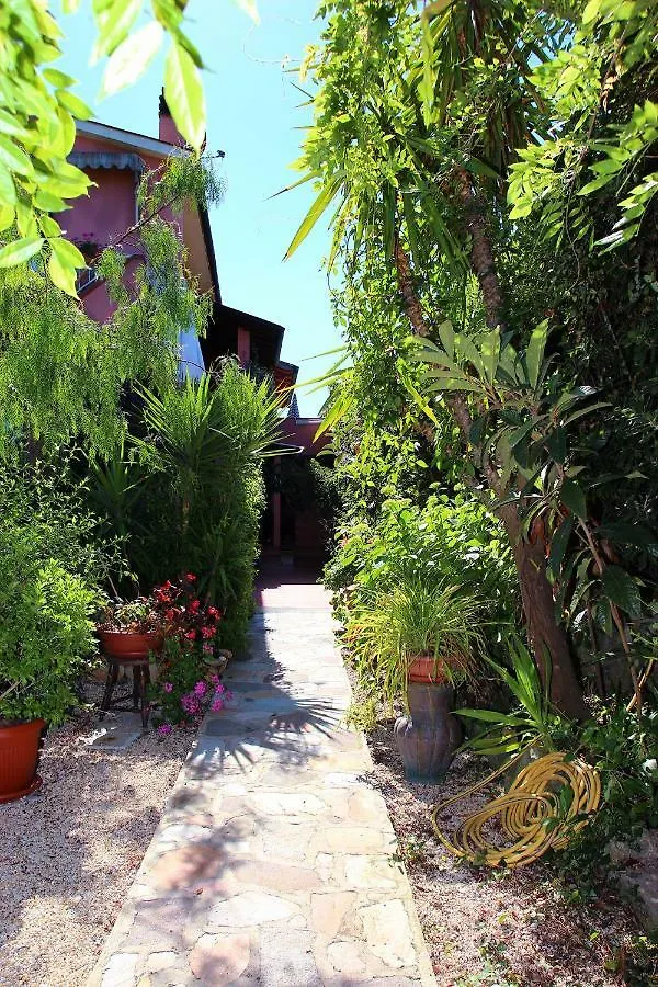 Elbaloves Appartaments Villa Capoliveri  Appartamento
