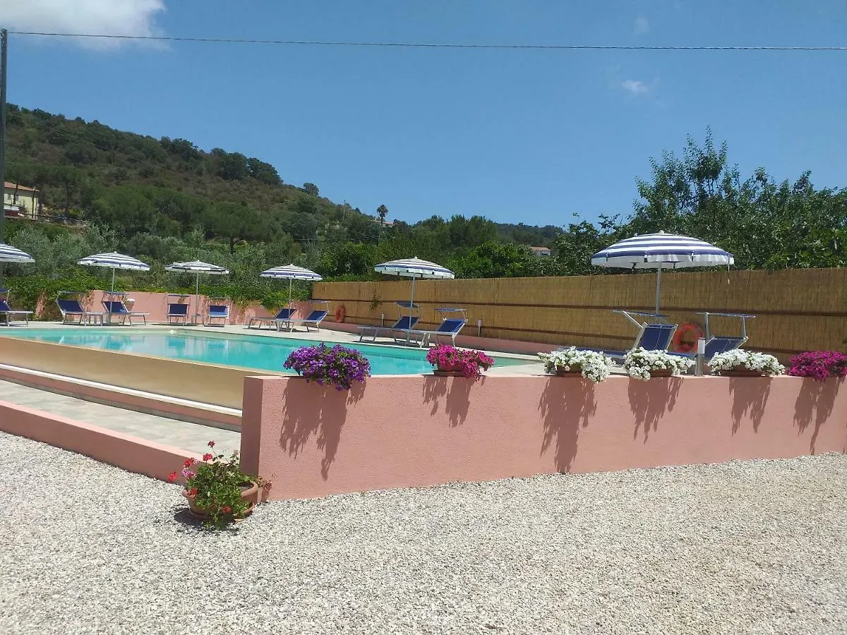 Elbaloves Appartaments Villa Capoliveri