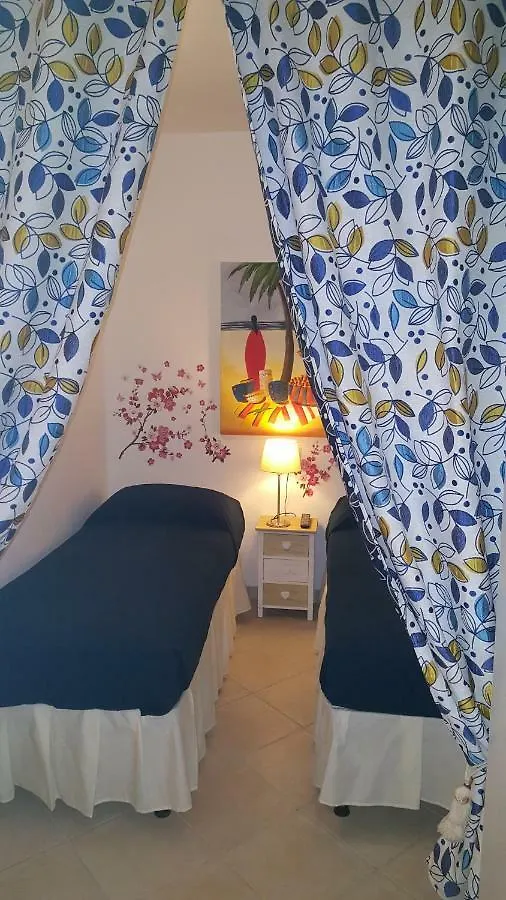 Elbaloves Appartaments Villa Capoliveri  Apartmán